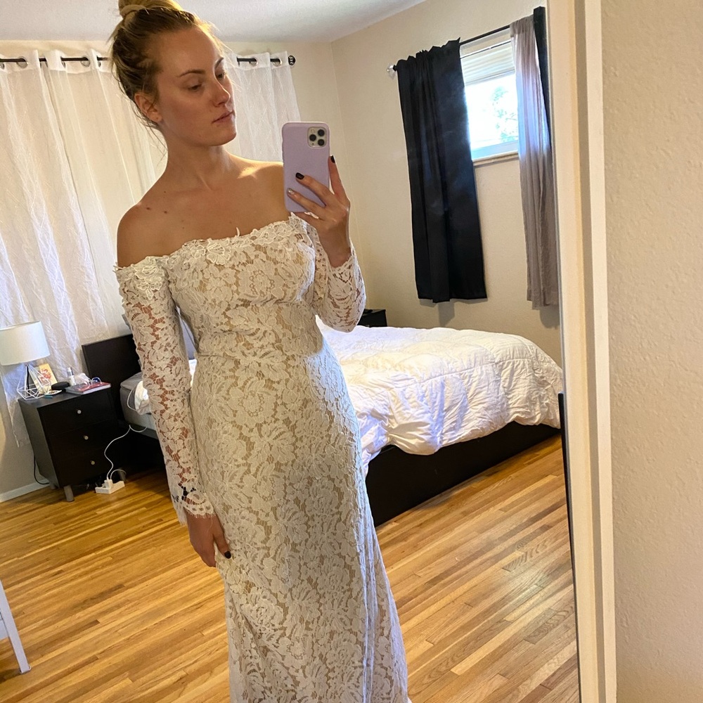 Lulu’s White Maxi Romance Dreamer Dress
